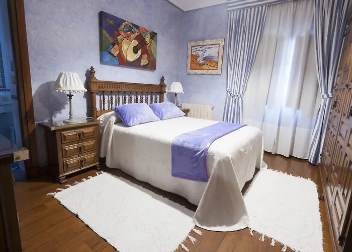 Araceli 3* Santillana del Mar