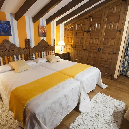 Araceli 3* Santillana del Mar