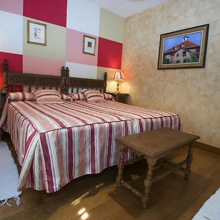 Araceli 3* Santillana del Mar