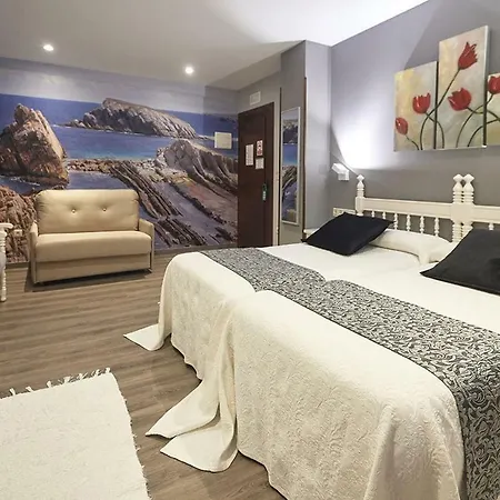 Araceli 3* Santillana del Mar