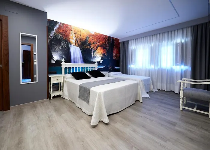 Araceli 3* Santillana del Mar