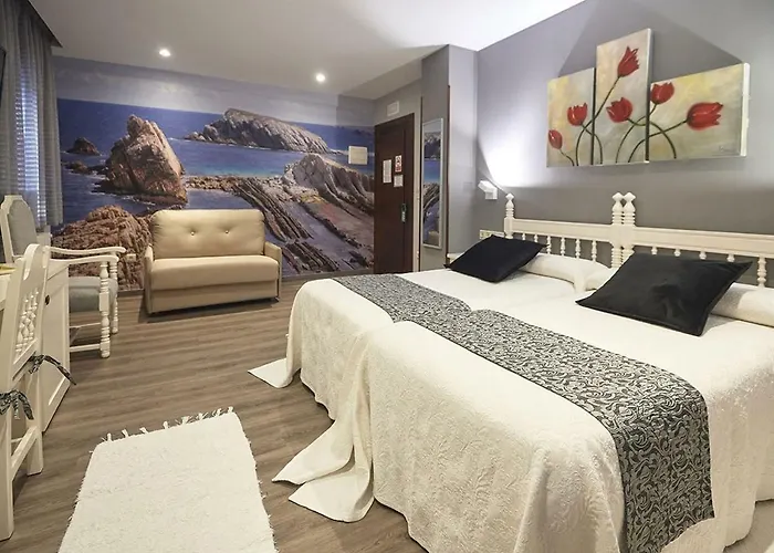 Araceli 3* Santillana del Mar